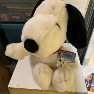 Kohl’s Cares plush Snoopy